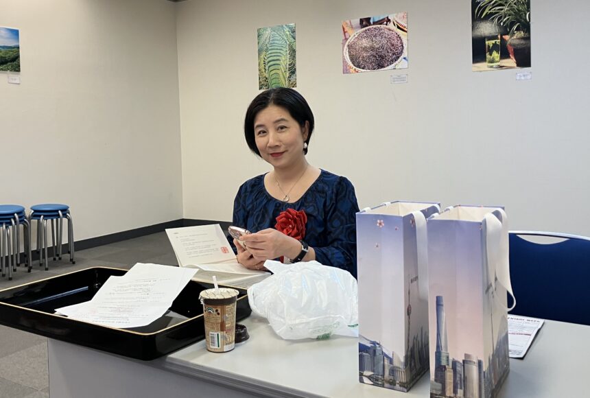 日本華文女性作家協会副会長杜海玲女史